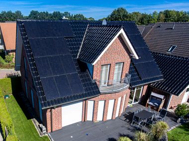 Referenz Dach Solarzellen